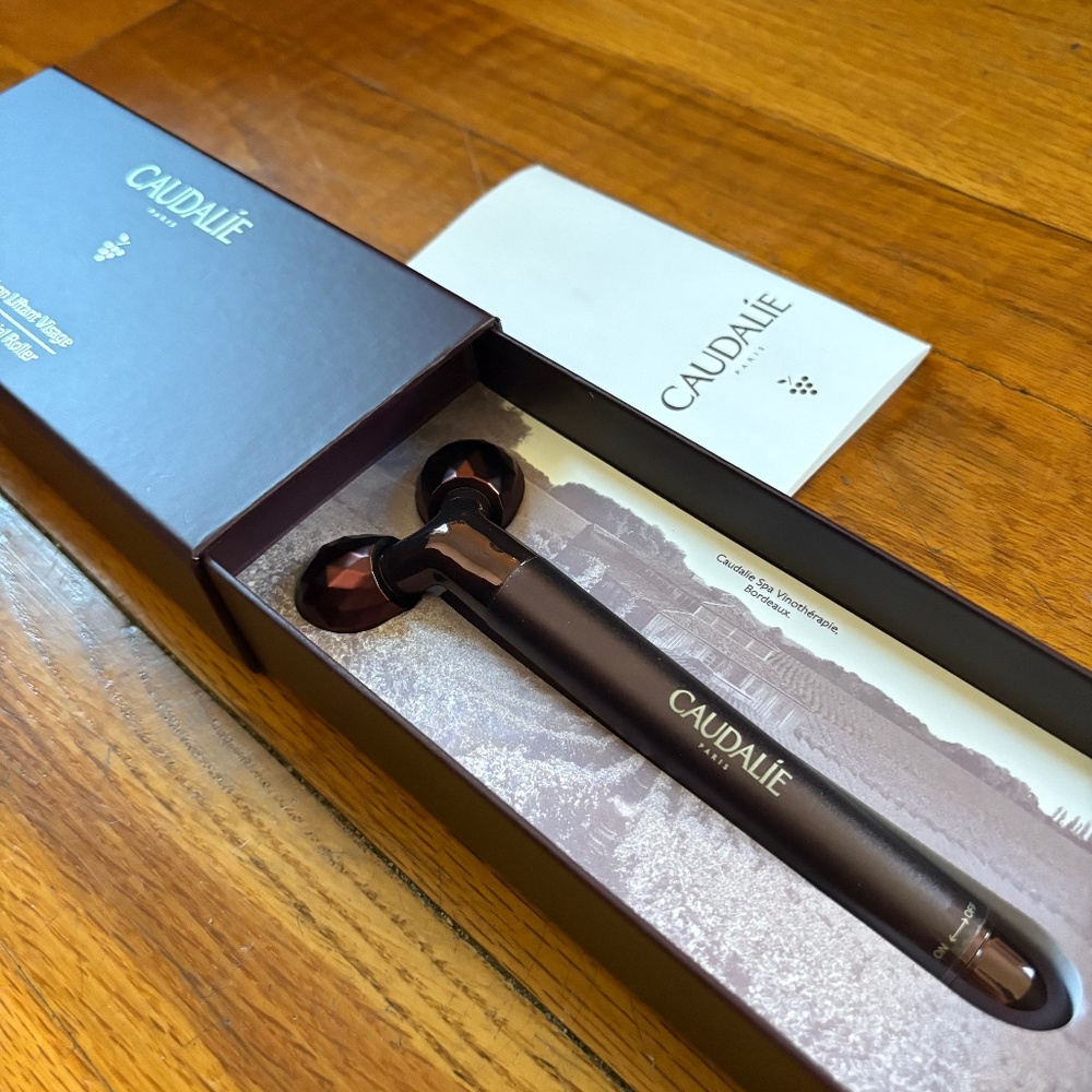 Limited Release Caudalie Vibrating Facial Roller